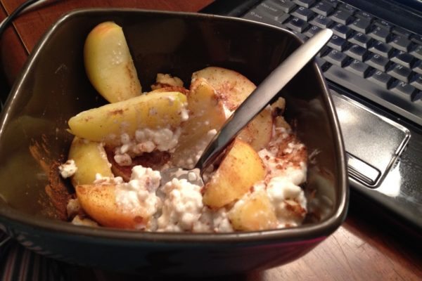 Cinnamon Dusted Apples With Cottage Cheese Recipes Melanie Mitro